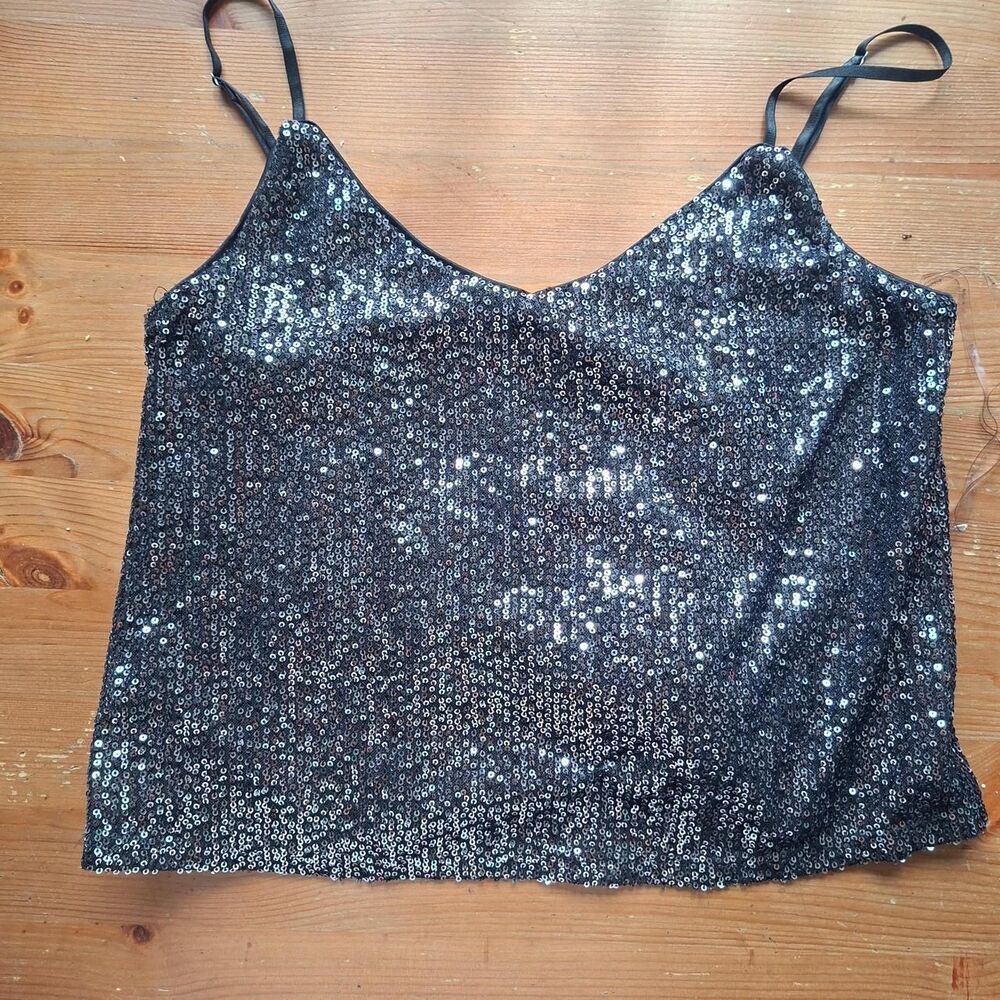 Blashe Women's Silver and Black Tank